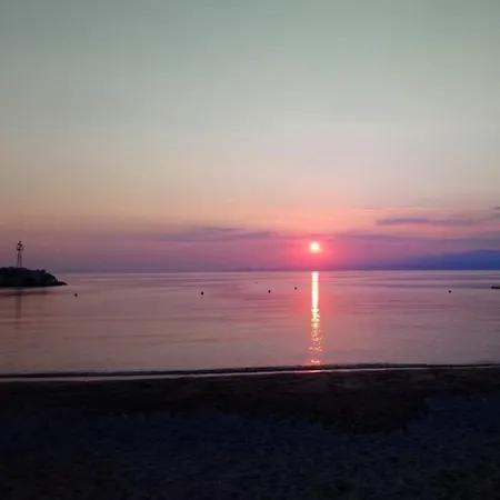 Deos Thassos Panagia (Thasos)