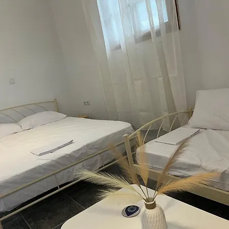 Deos Thassos باناجيا